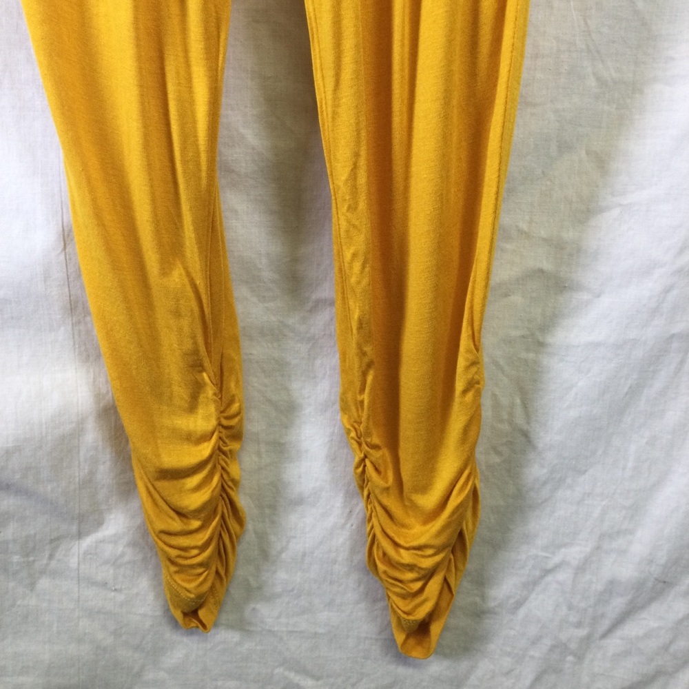 Heart Hips Womens Strapless Mustard Yellow Gathered Jumpsuit Sz S - Picture 4 of 14